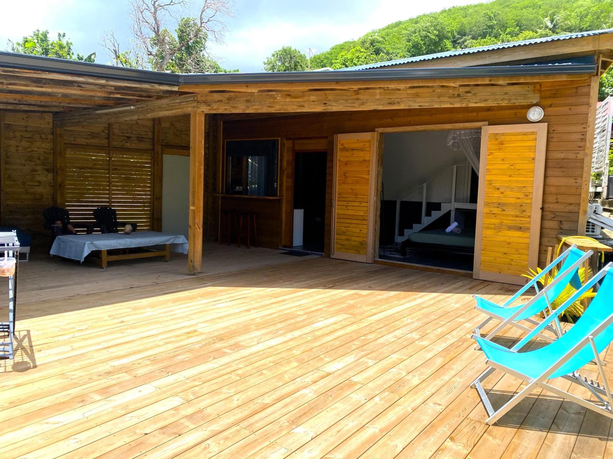 Charmant Bungalow Tout Confort Climatise - Terrasse Et Acces Plage ! Deshaies Exterior foto